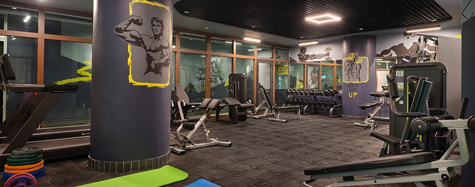 Luna Den Spa Dedeman Şanlıurfa spor salonu kardiyo ve serbest ağırlık alanı